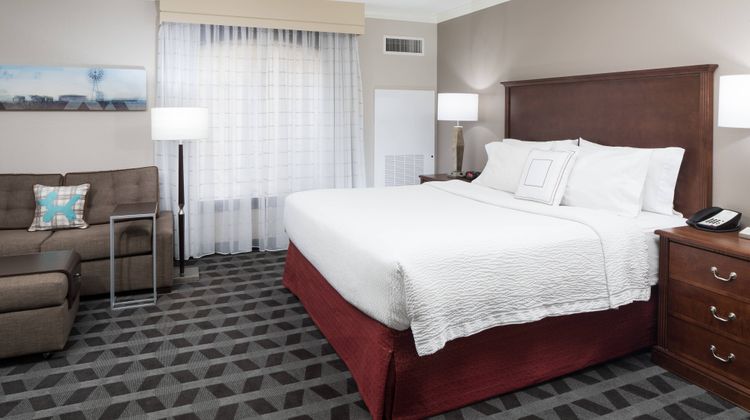 TownePlace Suites Fort Worth Downtown Suite