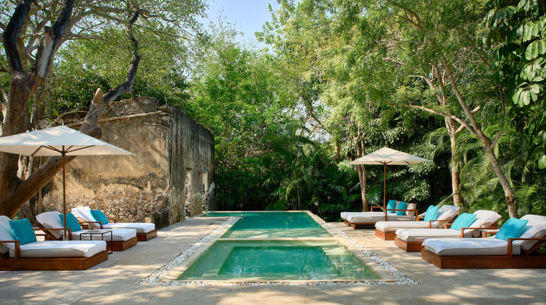 <b>Chable Resort Pool</b>. Images powered by <a href="https://www.leonardoworldwide.com/" title="Leonardo Worldwide" target="_blank">Leonardo</a>.