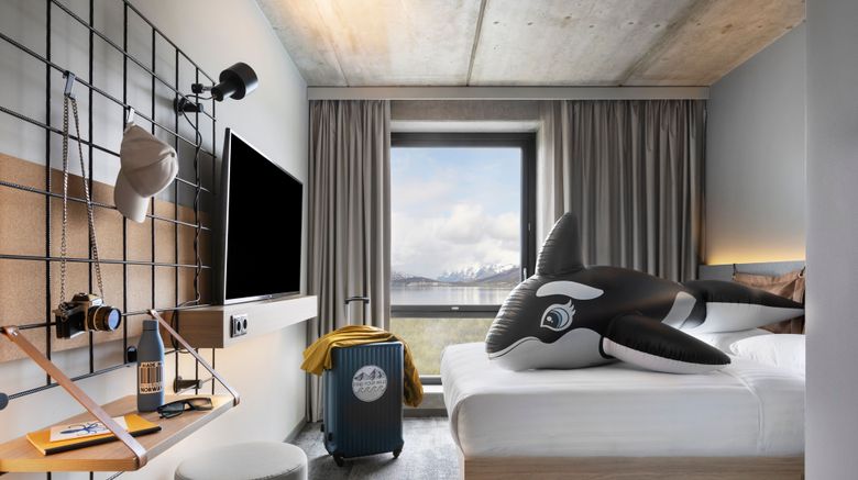<b>Moxy Tromso Room</b>. Images powered by <a href="https://www.leonardoworldwide.com/" title="Leonardo Worldwide" target="_blank">Leonardo</a>.