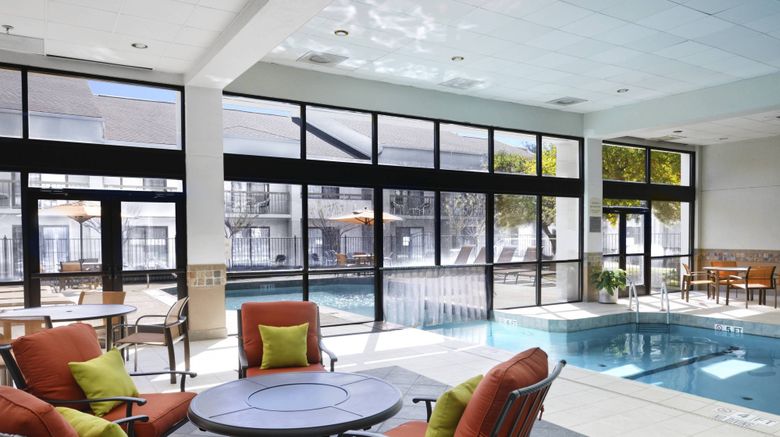 <b>Courtyard Dallas Arlington/Entertainment Pool</b>. Images powered by <a href="https://www.leonardoworldwide.com/" title="Leonardo Worldwide" target="_blank">Leonardo</a>.