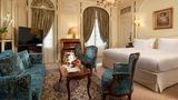 <b>Raphael Hotel Paris Room</b>. Images powered by <a href=https://www.travelagewest.com/Hotels/Paris/