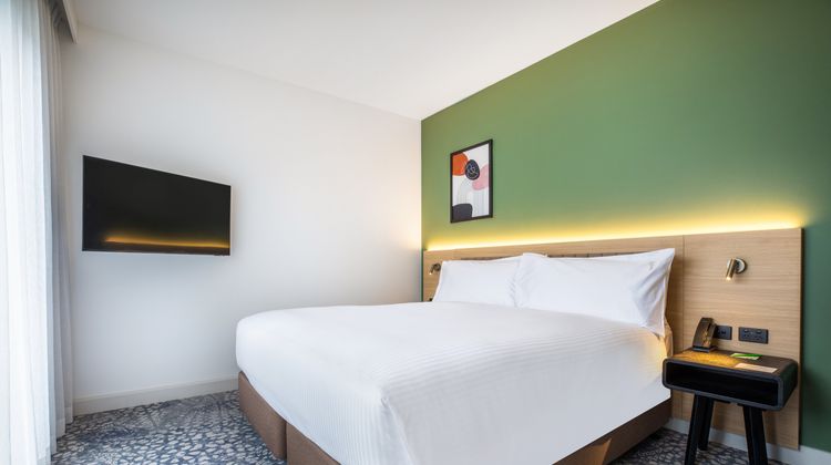 Holiday Inn Dandenong Suite