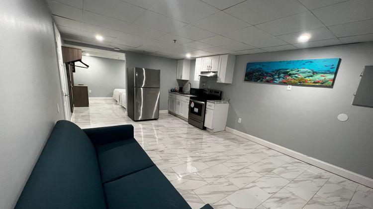 Red Roof PLUS+ Virginia Beach - Seaside Room