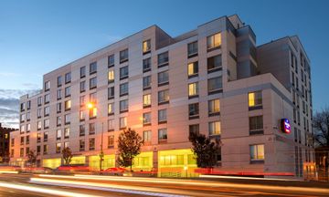 SpringHill Suites New York LaGuardia Apt