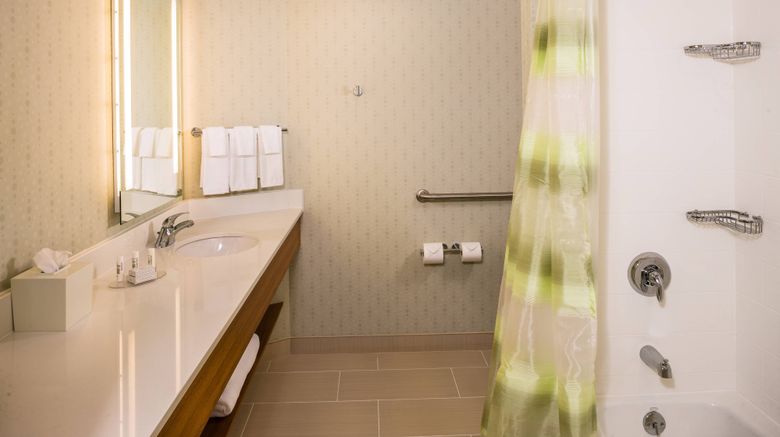 <b>SpringHill Suites New York LaGuardia Apt Room</b>. Images powered by <a href="https://www.leonardoworldwide.com/" title="Leonardo Worldwide" target="_blank">Leonardo</a>.