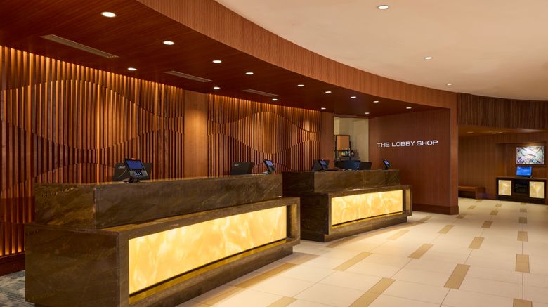 <b>Marriott Chicago O'Hare Lobby</b>. Images powered by <a href="https://www.leonardoworldwide.com/" title="Leonardo Worldwide" target="_blank">Leonardo</a>.