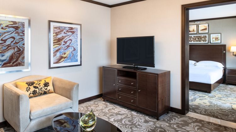 Sheraton Dubai Creek Hotel & Towers Suite