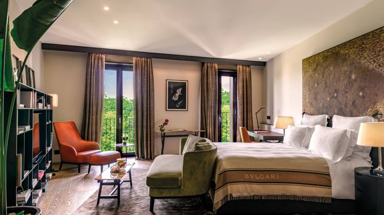 <b>Bulgari Hotel Milano Suite</b>. Images powered by <a href="https://www.leonardoworldwide.com/" title="Leonardo Worldwide" target="_blank">Leonardo</a>.