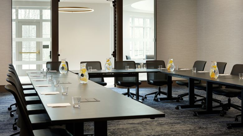 <b>Kimpton The Forum Hotel Meeting</b>. Images powered by <a href="https://www.leonardoworldwide.com/" title="Leonardo Worldwide" target="_blank">Leonardo</a>.