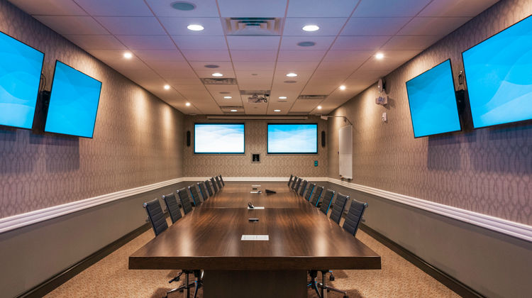 Holiday Inn Suites Philadelphia W Meeting