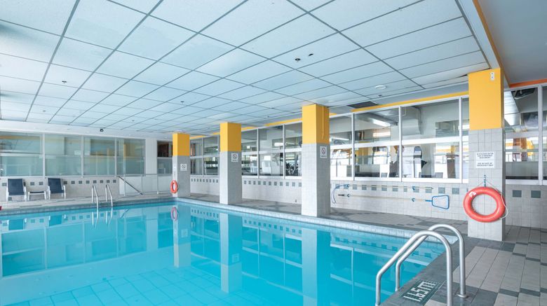 <b>Sandman Hotel Montreal-Longueuil Pool</b>. Images powered by <a href="https://www.leonardoworldwide.com/" title="Leonardo Worldwide" target="_blank">Leonardo</a>.