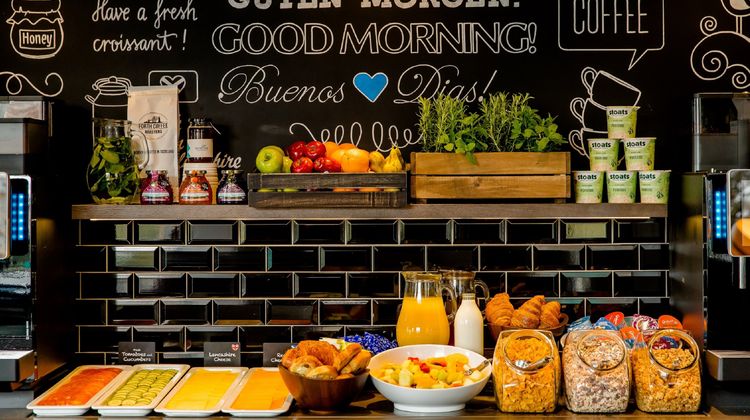 Motel One London-Tower Hill Restaurant