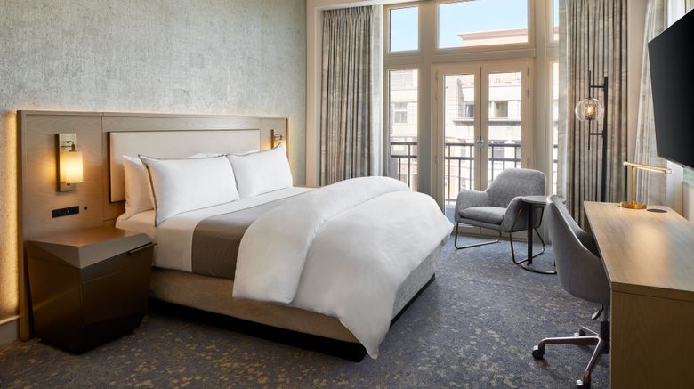 <b>The Westin Georgetown, Washington D.C. Room</b>. Images powered by <a href="https://www.leonardoworldwide.com/" title="Leonardo Worldwide" target="_blank">Leonardo</a>.
