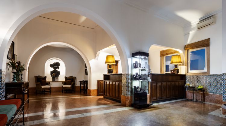 Pousada de Sagres, Infante Lobby