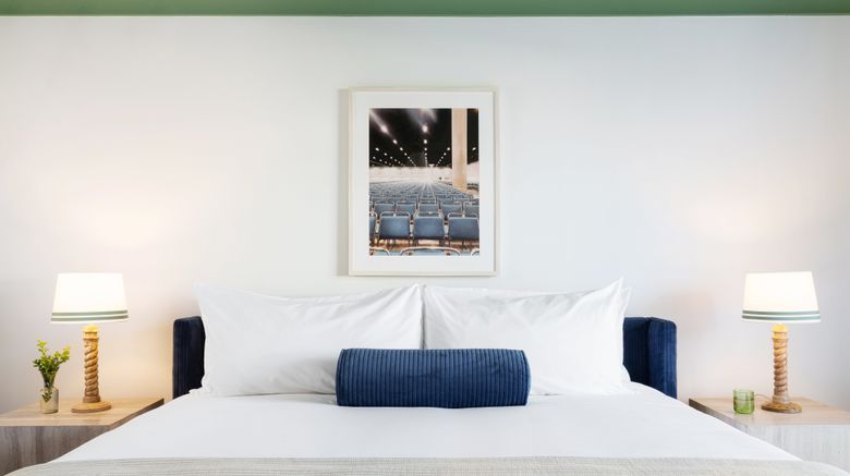 <b>Palihouse West Hollywood Suite</b>. Images powered by <a href="https://www.leonardoworldwide.com/" title="Leonardo Worldwide" target="_blank">Leonardo</a>.
