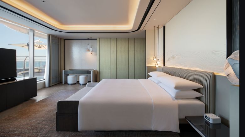 <b>Qinhuangdao Marriott Resort Suite</b>. Images powered by <a href="https://www.leonardoworldwide.com/" title="Leonardo Worldwide" target="_blank">Leonardo</a>.