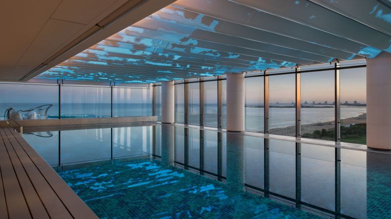 <b>Qinhuangdao Marriott Resort Pool</b>. Images powered by <a href="https://www.leonardoworldwide.com/" title="Leonardo Worldwide" target="_blank">Leonardo</a>.