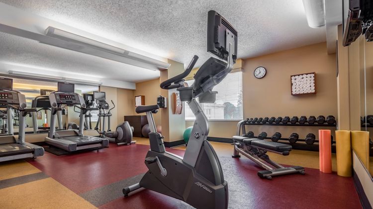 Courtyard by Marriott Chevy Chase Recreation