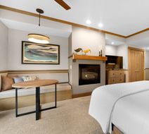 Stephanie Inn Room