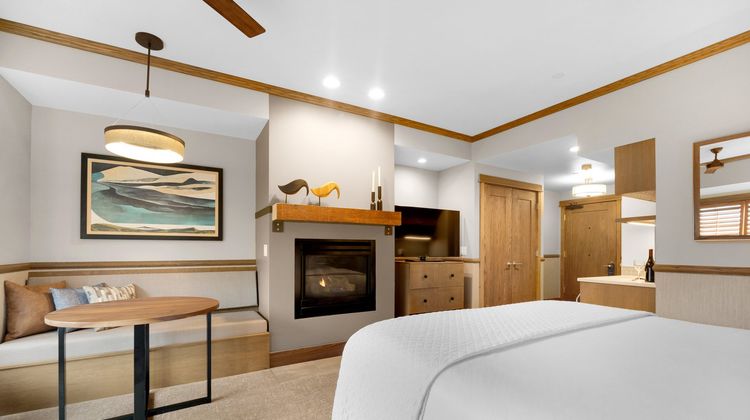 Stephanie Inn Room