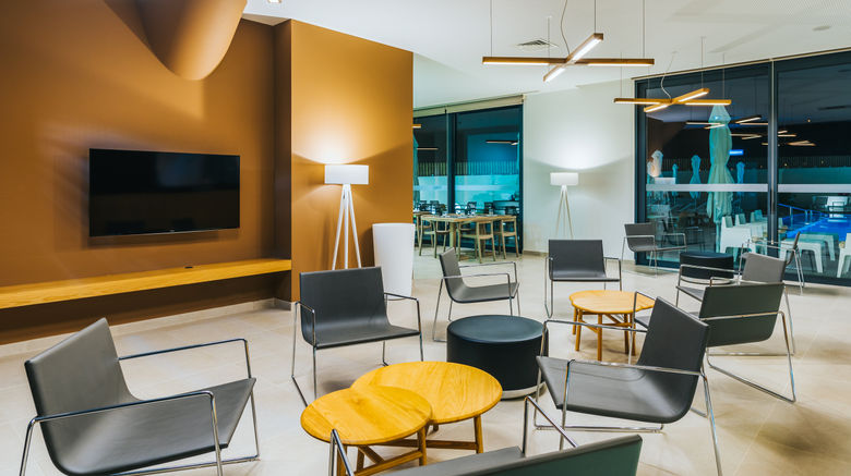 <b>Pestana Ilha Dourada Hotel & Villas Restaurant</b>. Images powered by <a href="https://www.leonardoworldwide.com/" title="Leonardo Worldwide" target="_blank">Leonardo</a>.