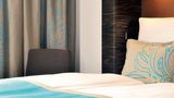 Motel One Bremen Room