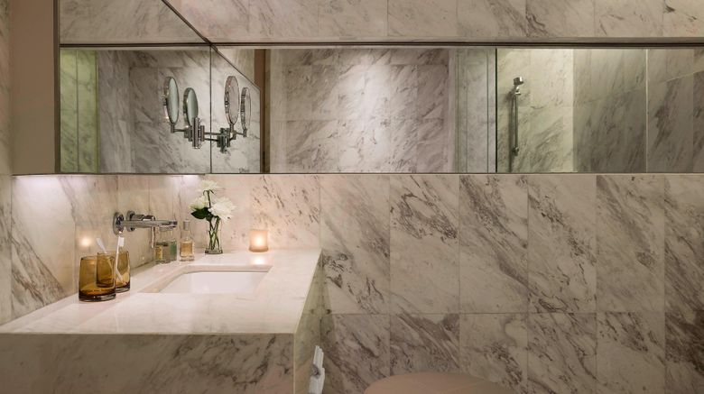 <b>Marriott Exec Apts - Sukhumvit Thonglor Room</b>. Images powered by <a href="https://www.leonardoworldwide.com/" title="Leonardo Worldwide" target="_blank">Leonardo</a>.