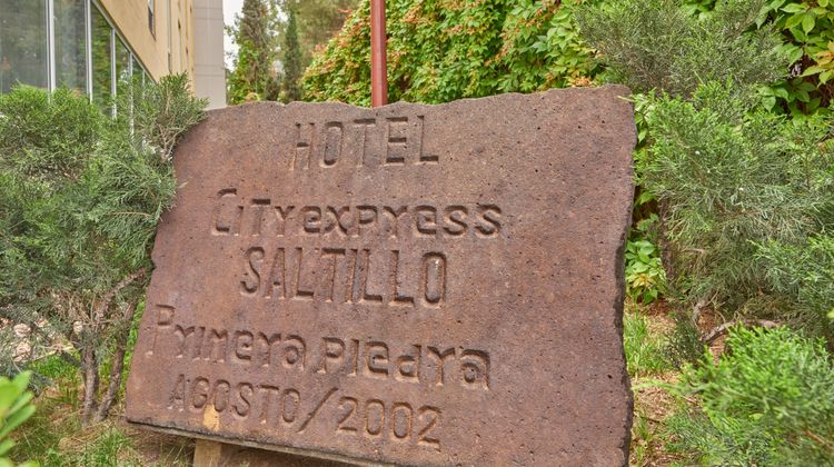 City Express by Marriott Saltillo Norte Exterior