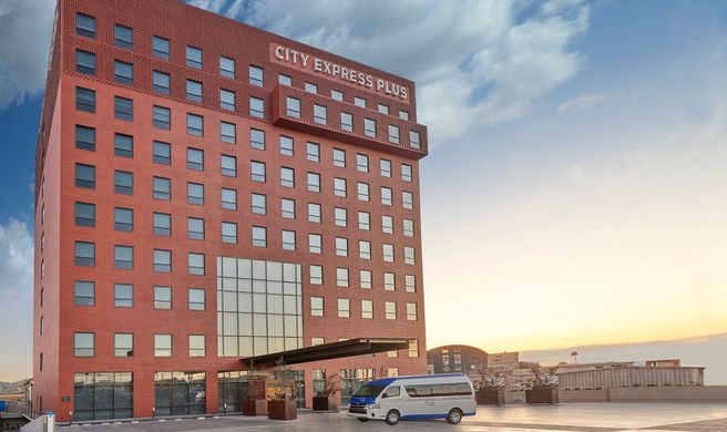 City Express Plus by Marriott Exterior