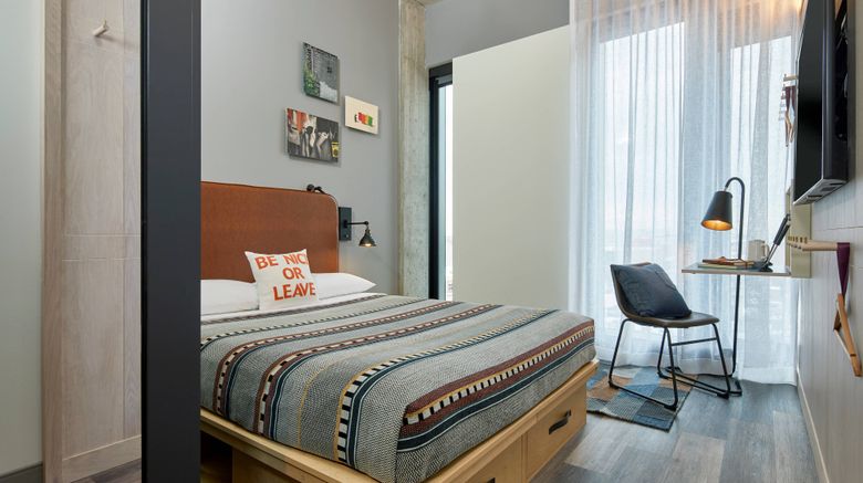 <b>Moxy Columbus Short North Suite</b>. Images powered by <a href="https://www.leonardoworldwide.com/" title="Leonardo Worldwide" target="_blank">Leonardo</a>.