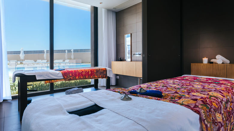 <b>Pestana Ilha Dourada Hotel & Villas Spa</b>. Images powered by <a href="https://www.leonardoworldwide.com/" title="Leonardo Worldwide" target="_blank">Leonardo</a>.