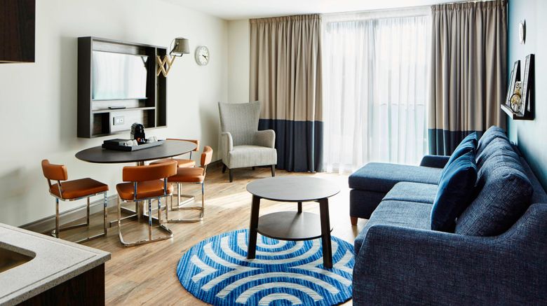 <b>Residence Inn London Bridge Room</b>. Images powered by <a href="https://www.leonardoworldwide.com/" title="Leonardo Worldwide" target="_blank">Leonardo</a>.