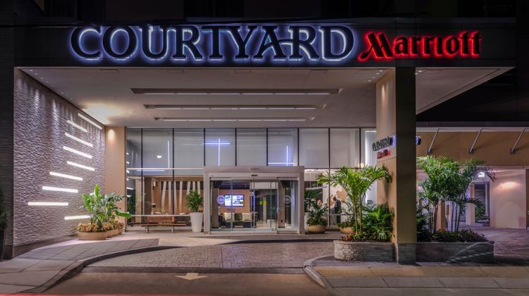 Courtyard by Marriott Chevy Chase Exterior