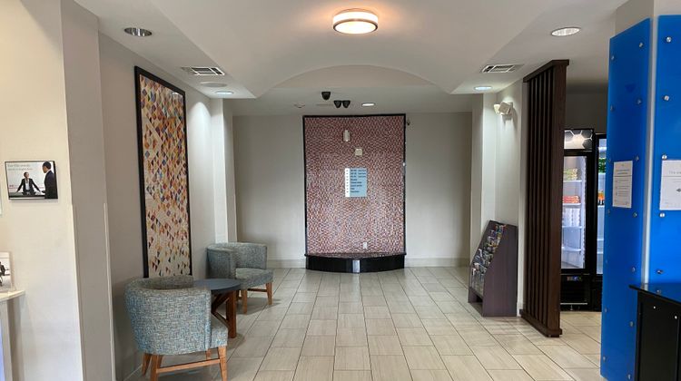 Holiday Inn Express Eunice Exterior