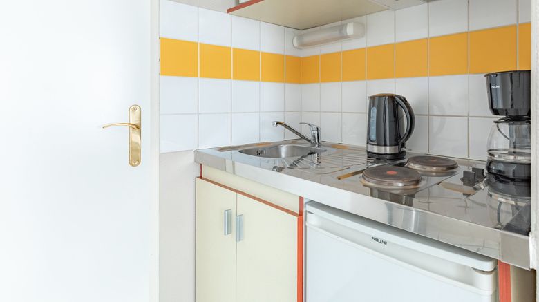 <b>Appart'City Bordeaux Centre Room</b>. Images powered by <a href="https://www.leonardoworldwide.com/" title="Leonardo Worldwide" target="_blank">Leonardo</a>.
