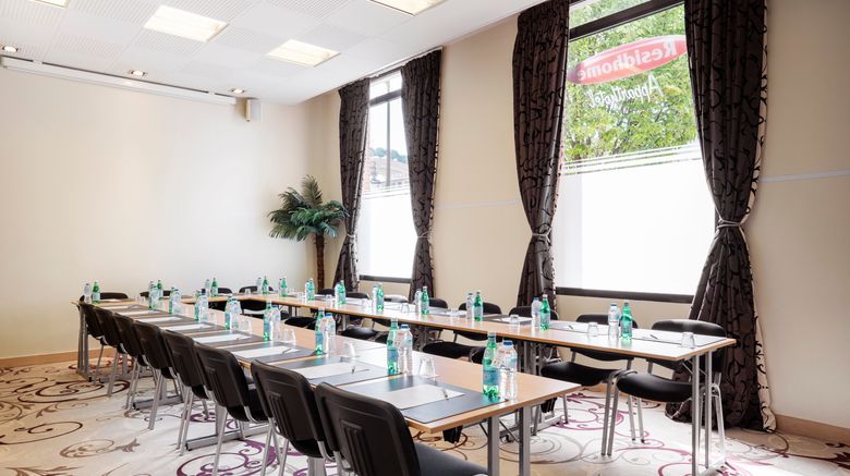 <b>Residhome Appart Hotel Paris-Evry Meeting</b>. Images powered by <a href="https://www.leonardoworldwide.com/" title="Leonardo Worldwide" target="_blank">Leonardo</a>.