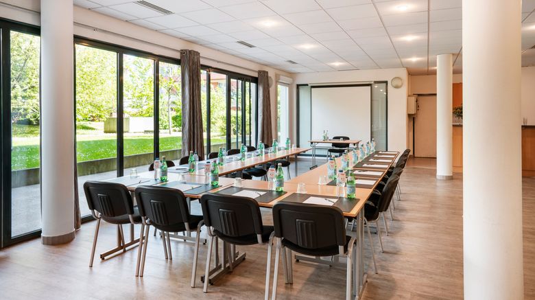 <b>Residhome Appart Hotel Paris-Evry Meeting</b>. Images powered by <a href="https://www.leonardoworldwide.com/" title="Leonardo Worldwide" target="_blank">Leonardo</a>.