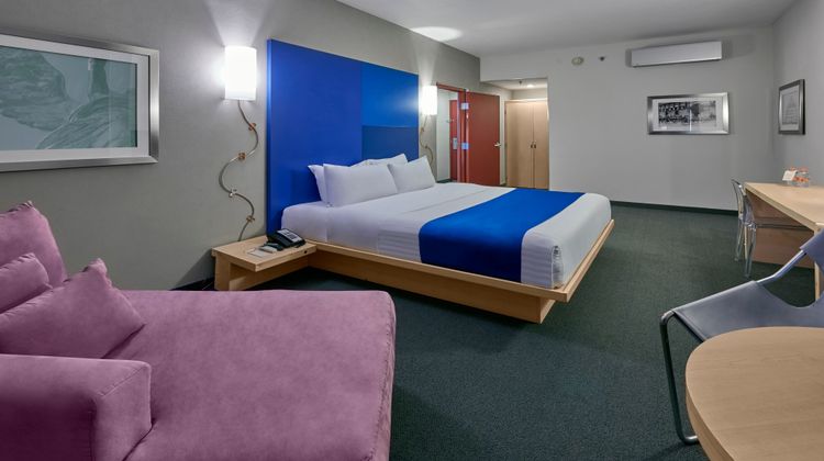City Express Plus by Marriott Suite
