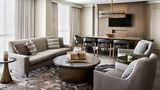 San Antonio Marriott Rivercenter Suite