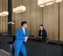 Clark Marriott Hotel Lobby