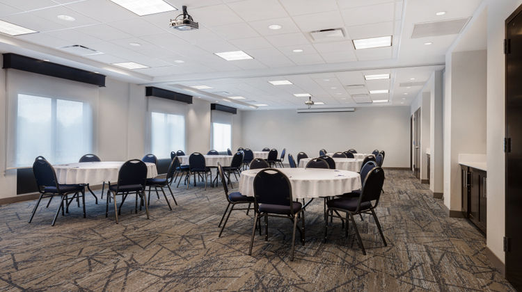 Holiday Inn Express & Suites Ballroom