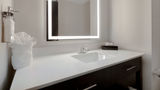 Holiday Inn Express & Suites Room