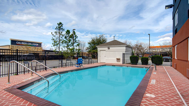 <b>Candlewood Suites Columbia-Ft. Jackson Pool</b>. Images powered by <a href="https://www.leonardoworldwide.com/" title="Leonardo Worldwide" target="_blank">Leonardo</a>.