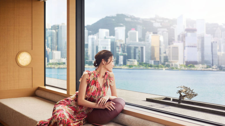 <b>Regent Hong Kong Lobby</b>. Images powered by <a href="https://www.leonardoworldwide.com/" title="Leonardo Worldwide" target="_blank">Leonardo</a>.
