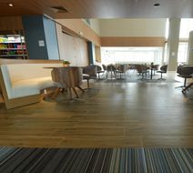 Holiday Inn Express Asuncion Aviadores Exterior