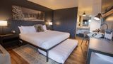 Gravity Haus Winter Park Room