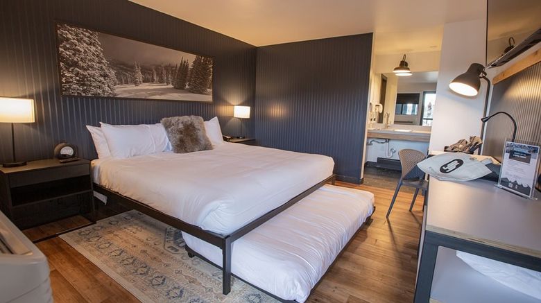<b>Gravity Haus Winter Park Room</b>. Images powered by <a href="https://www.leonardoworldwide.com/" title="Leonardo Worldwide" target="_blank">Leonardo</a>.