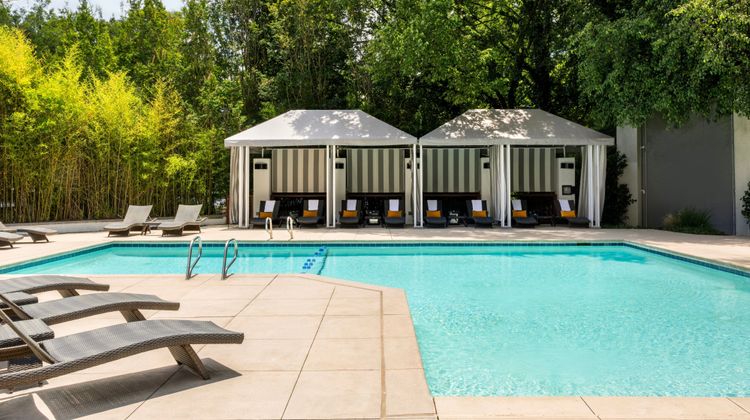 Le Meridien Atlanta Perimeter Pool
