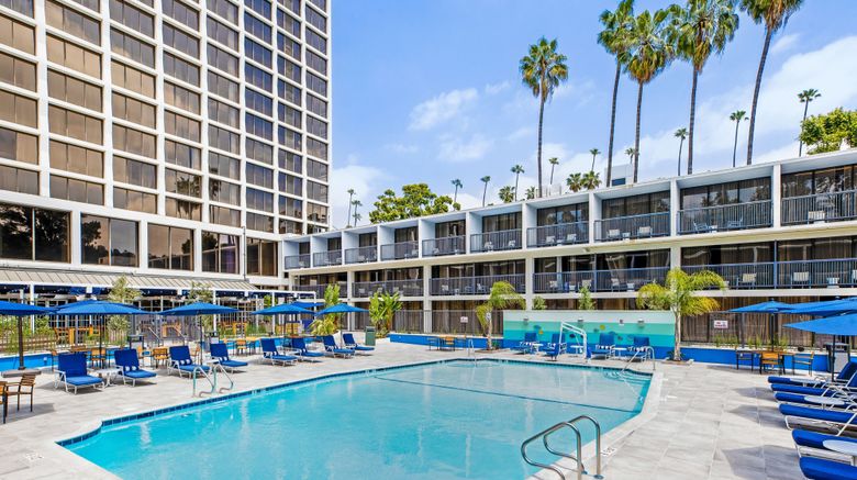 <b>Sheraton Universal Hotel Pool</b>. Images powered by <a href="https://www.leonardoworldwide.com/" title="Leonardo Worldwide" target="_blank">Leonardo</a>.