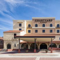 Courtyard by Marriott Wichita at Old Twn